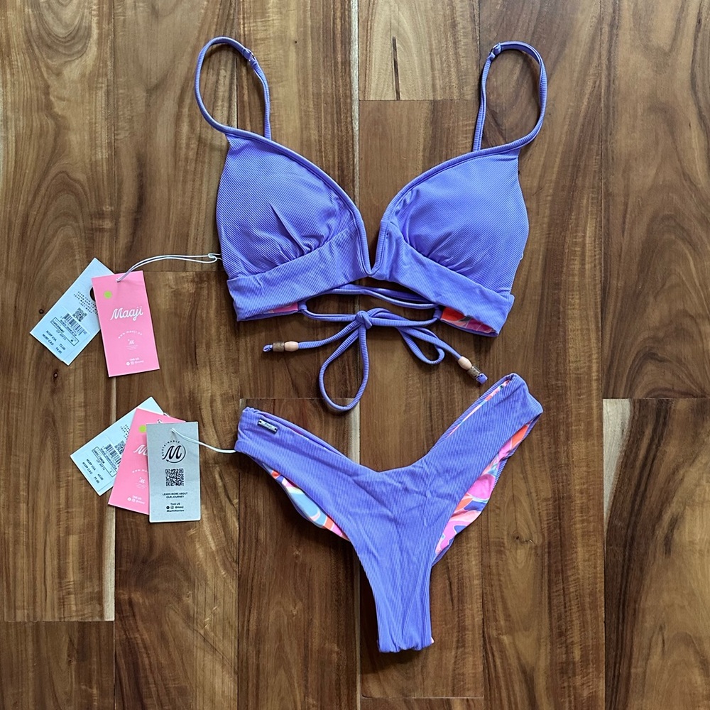 NWT Maaji Reversible Print Swimsuit Set